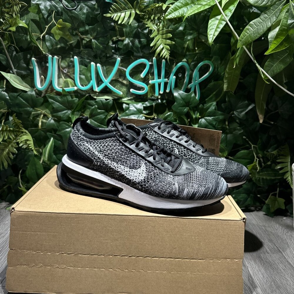 Nike Air Max Flyknit Racer Oreo Black White Shoes Sneakers Women's Size 9